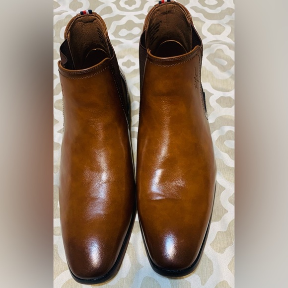 Tommy Hilfiger, Men’s Syler Slip on Dress Chelsea Boots - Picture 2 of 11